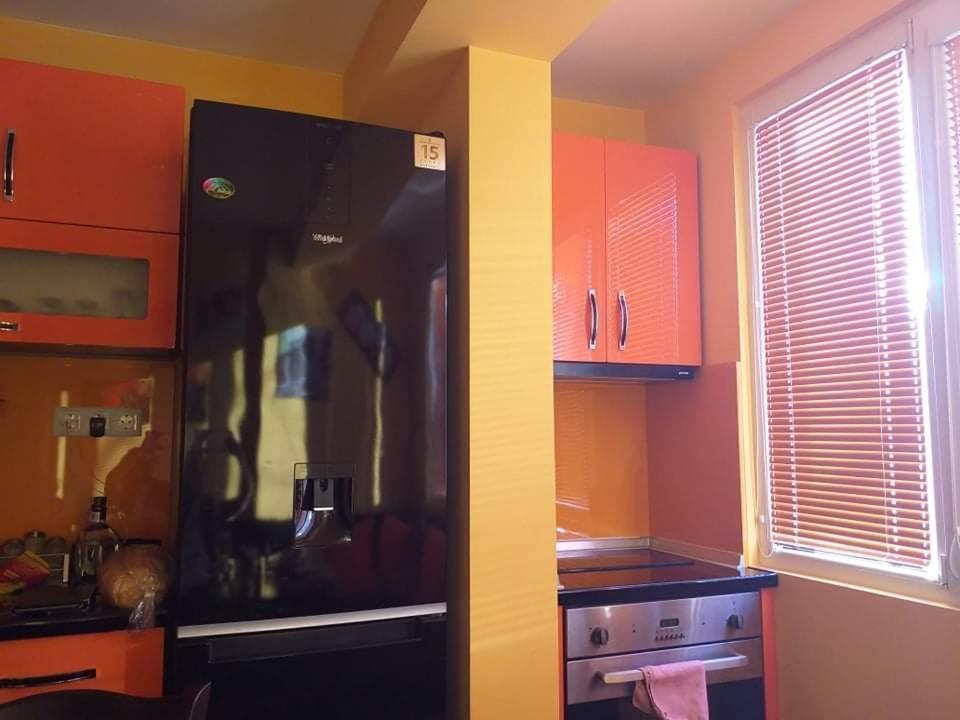 Appartamento Apartament Kostov Sliven Esterno foto